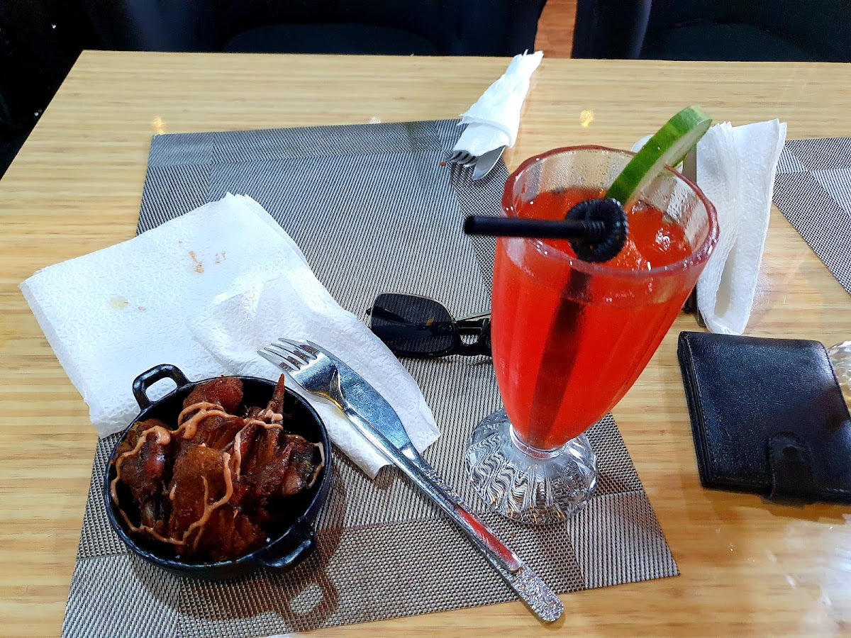 Red Caffino Restaurant Photo 6