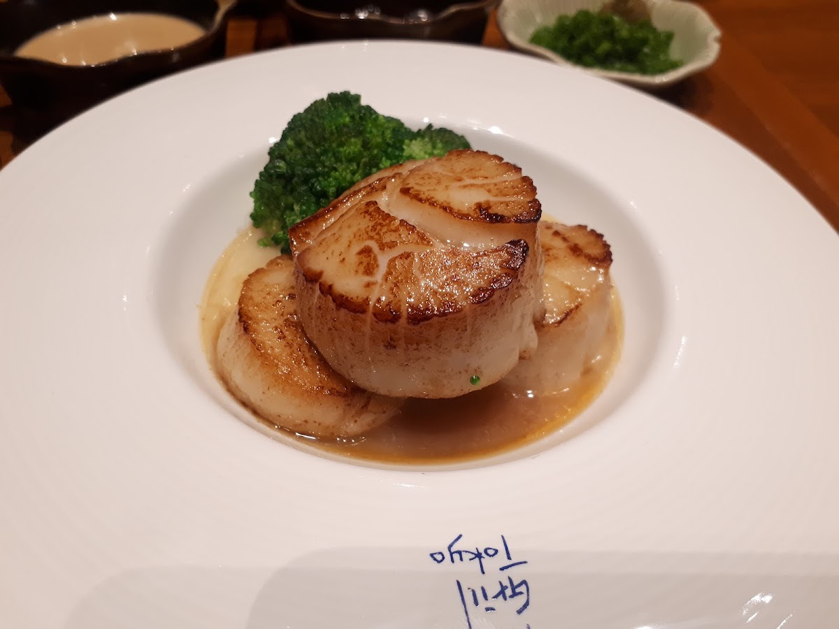 The Grill Tokyo Photo 6