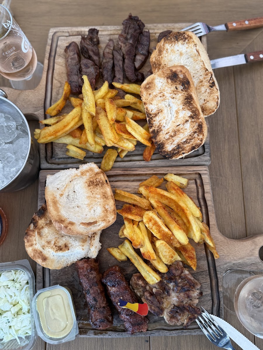 Leonida Grill Photo 4