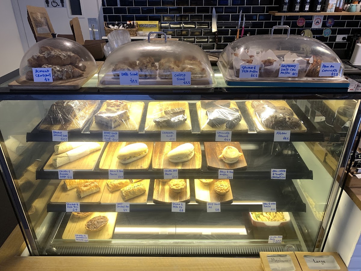 Pure Cafe Photo 4