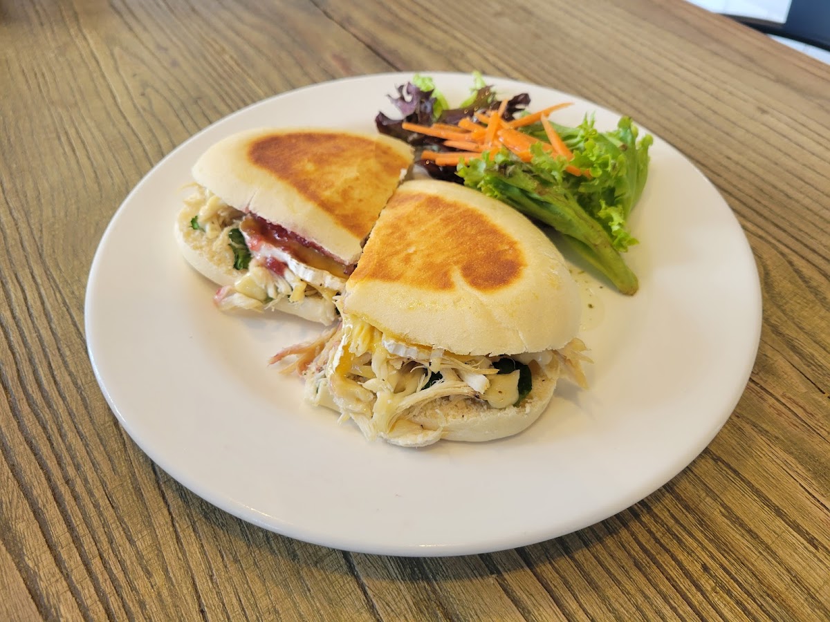 Pure Cafe Photo 7