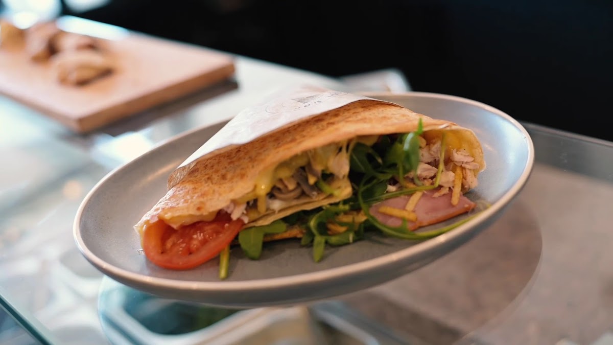 Crepe Bar Photo 2