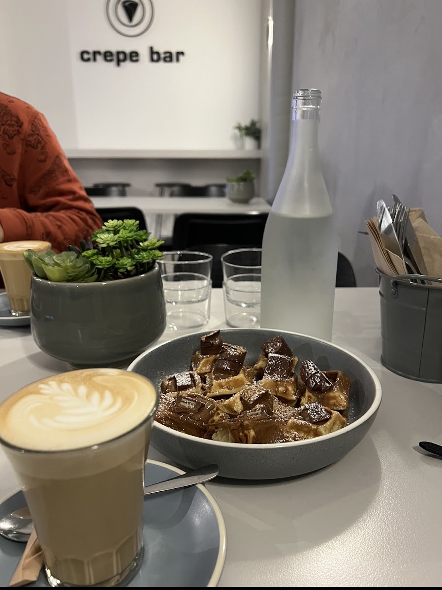 Crepe Bar Photo 6