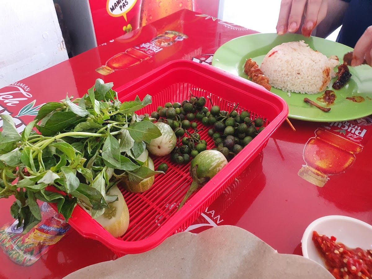Sambal Dadakan Pedas Melejit 4, Gading Serpong Photo 6