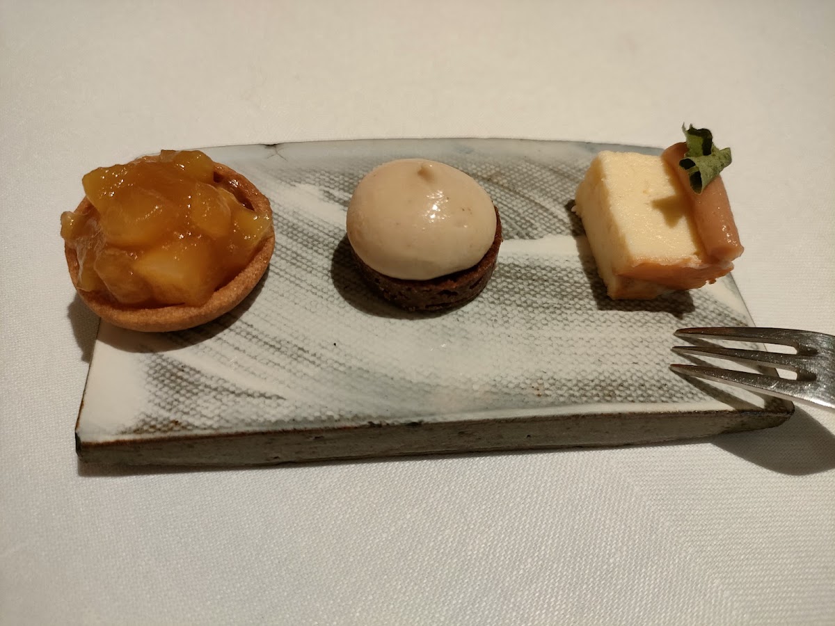 NAKATANI RESTAURANT Photo 6