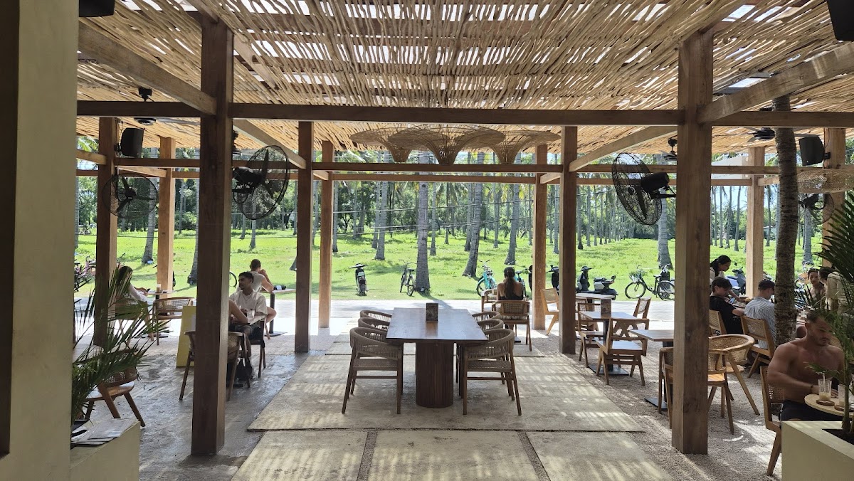 Amsterdam Restaurant Gili Trawangan Photo 3