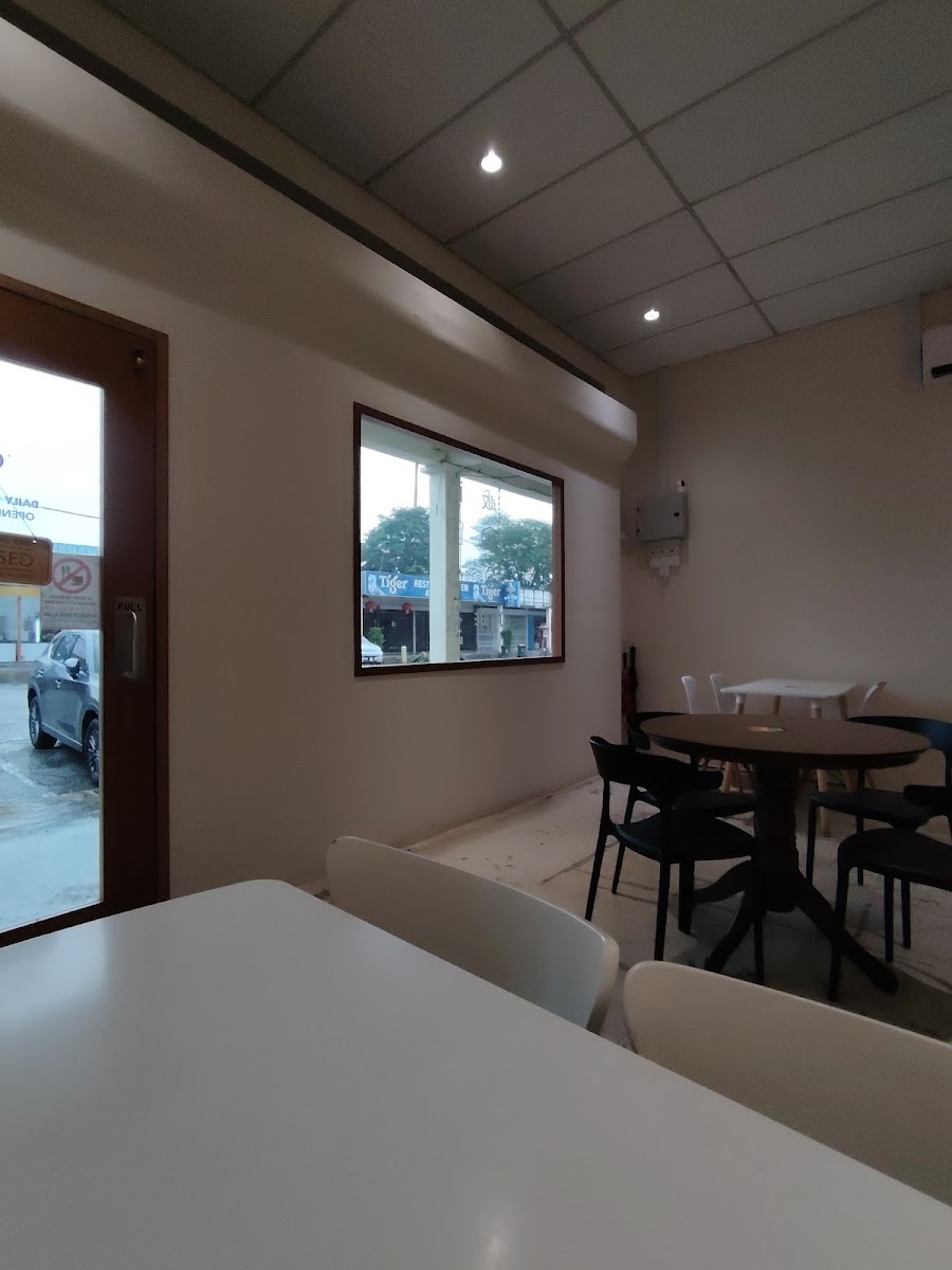 Daily Food Cafe Photo 5