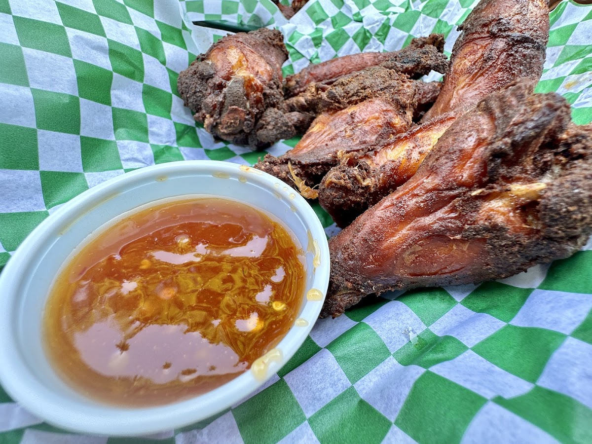 Green River Eddy's Tap Room & Grill Photo 10