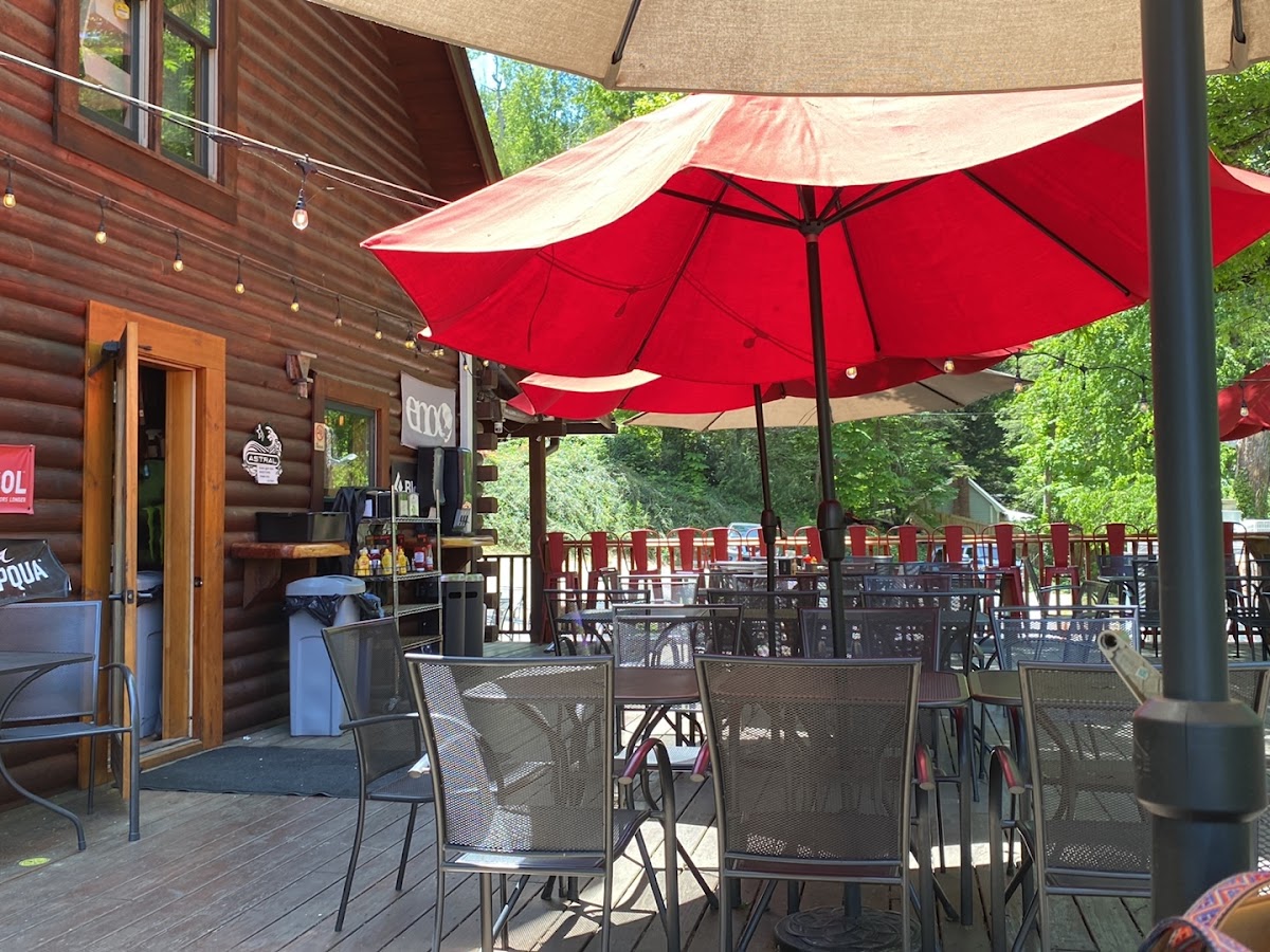 Green River Eddy's Tap Room & Grill Photo 3