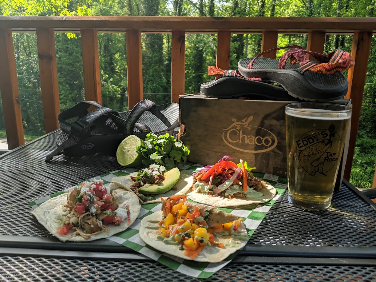 Green River Eddy's Tap Room & Grill Photo 4