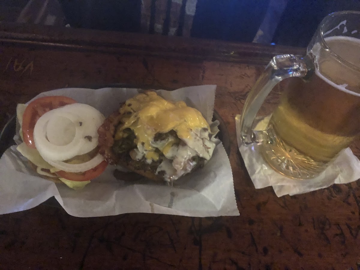 Mr K's Saloon Photo 2