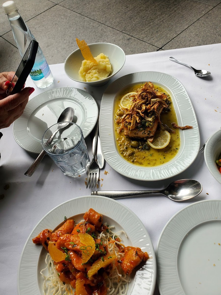 Auguri Kosher Trattoria KMD Photo 7