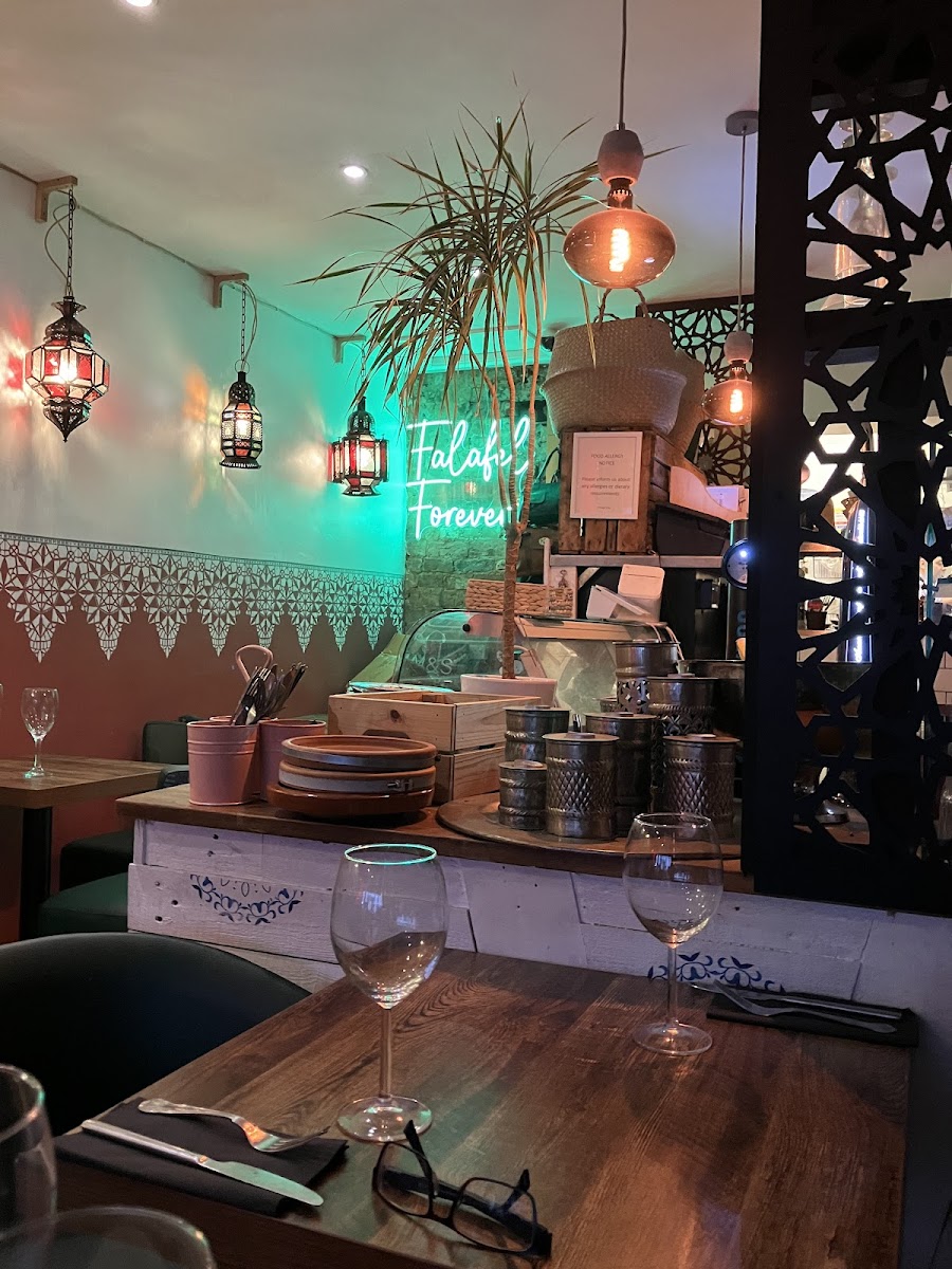 Casablanca Restaurant Photo 4
