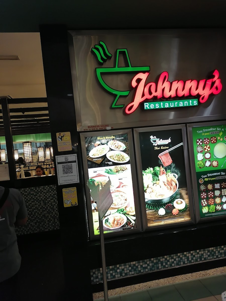 Johnny's Restaurant AEON Bukit Raja, Klang Photo Menu 4