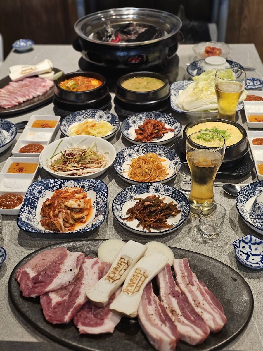 Hanok Kbbq Pattaya Photo 3