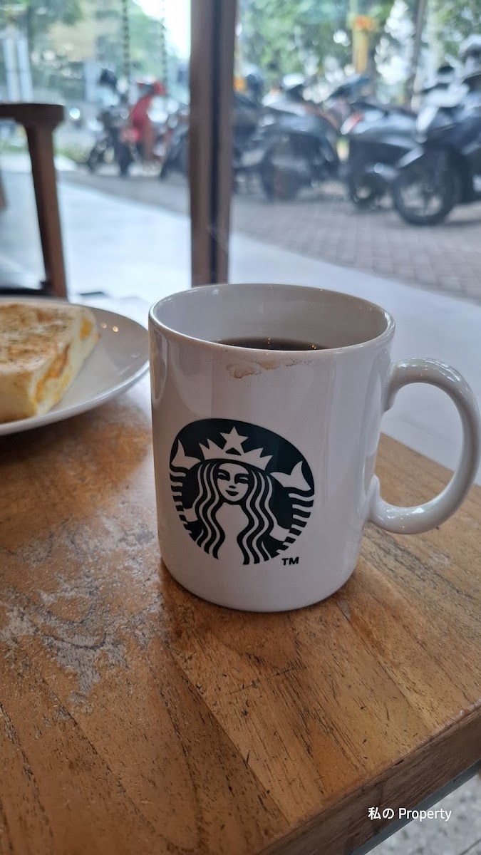 Starbucks Bintaro Sektor 7 Photo 6