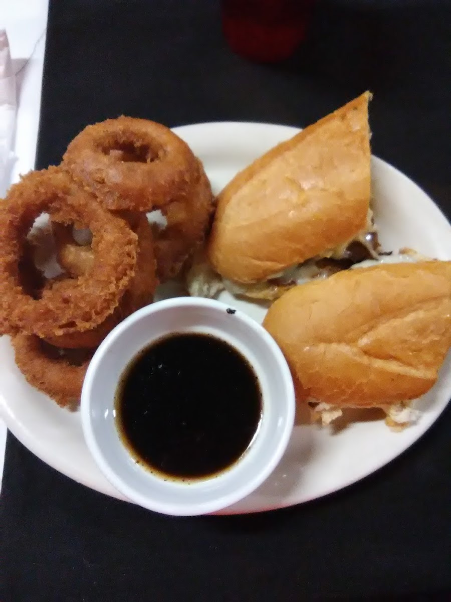 Sutton's American Grill Photo 7