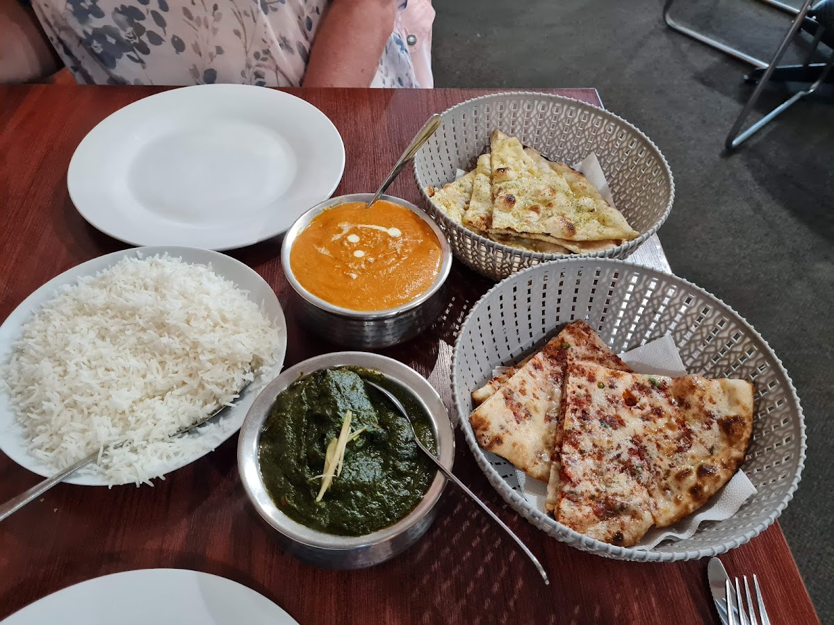 Curry Village Photo 7