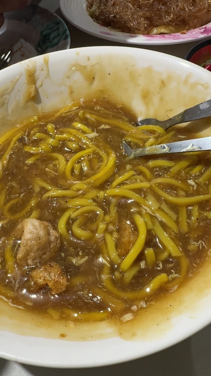 Vic&Vio Lomi Batangas Photo 2