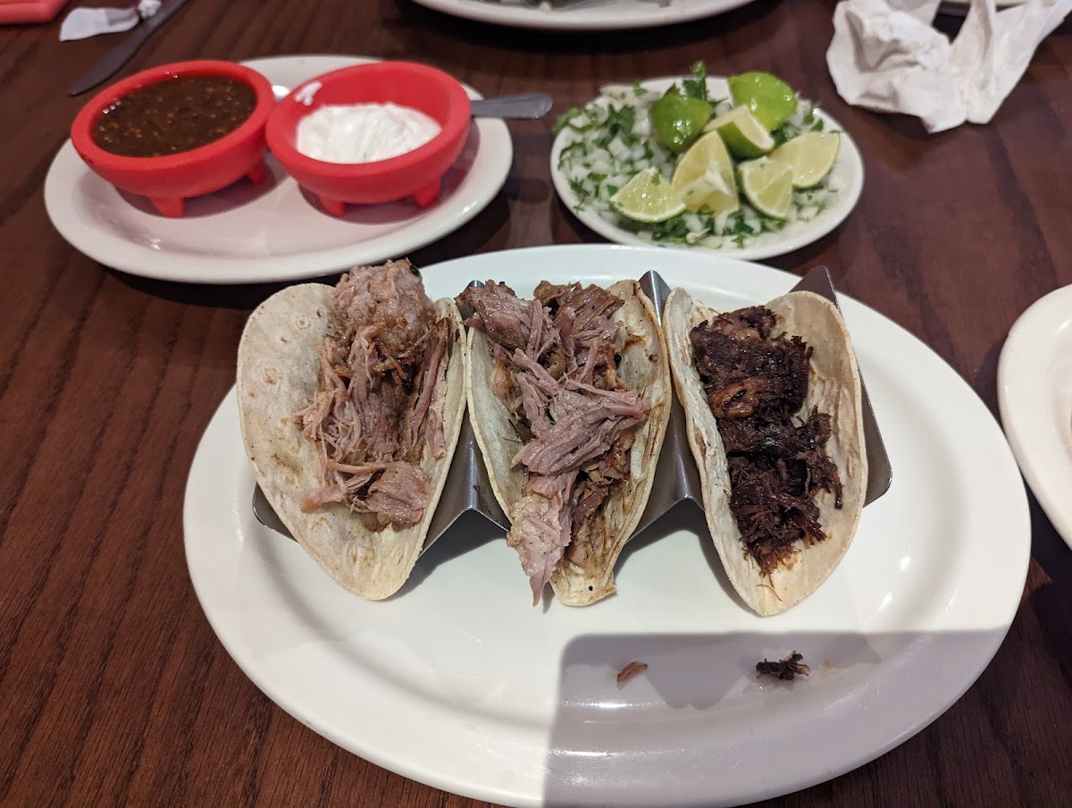 El Indio Mexican Bar & Grill Photo 10