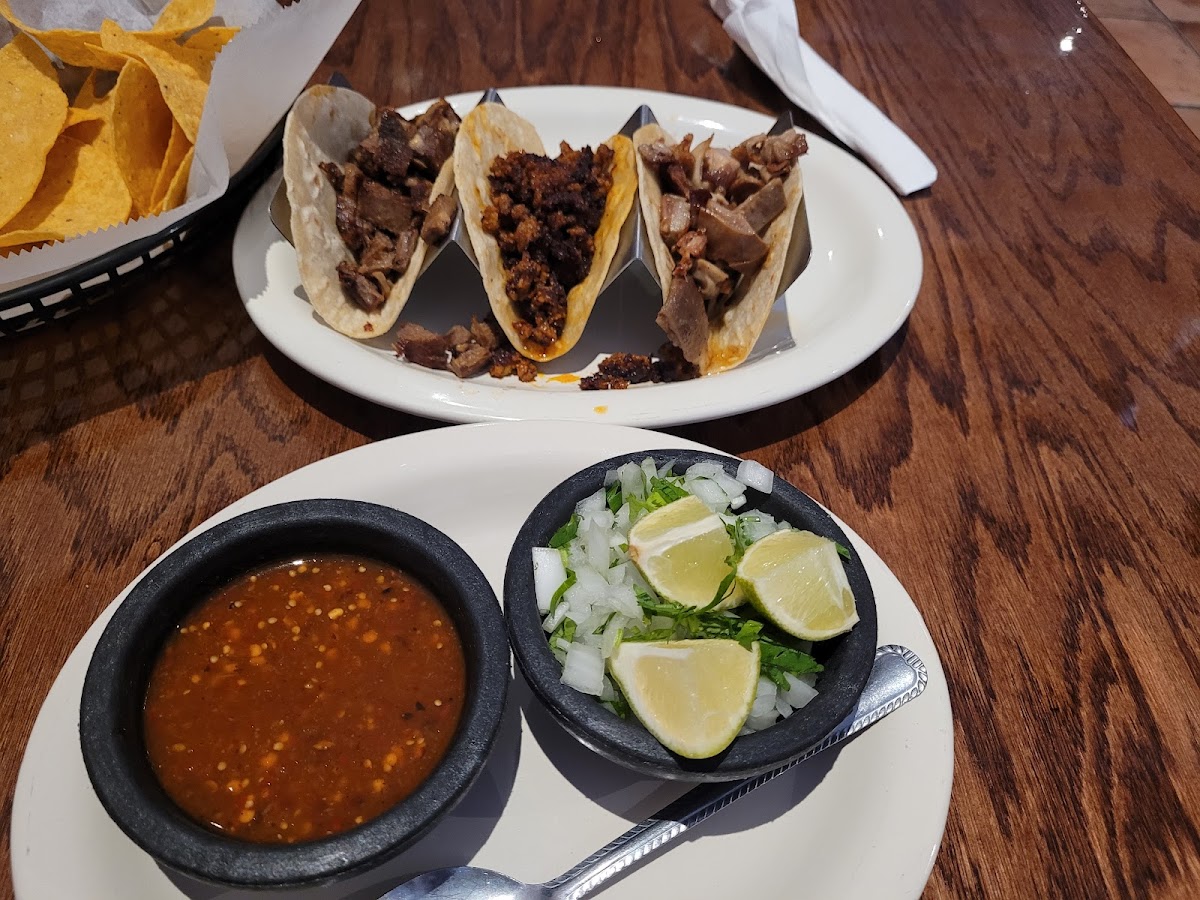 El Indio Mexican Bar & Grill Photo 5