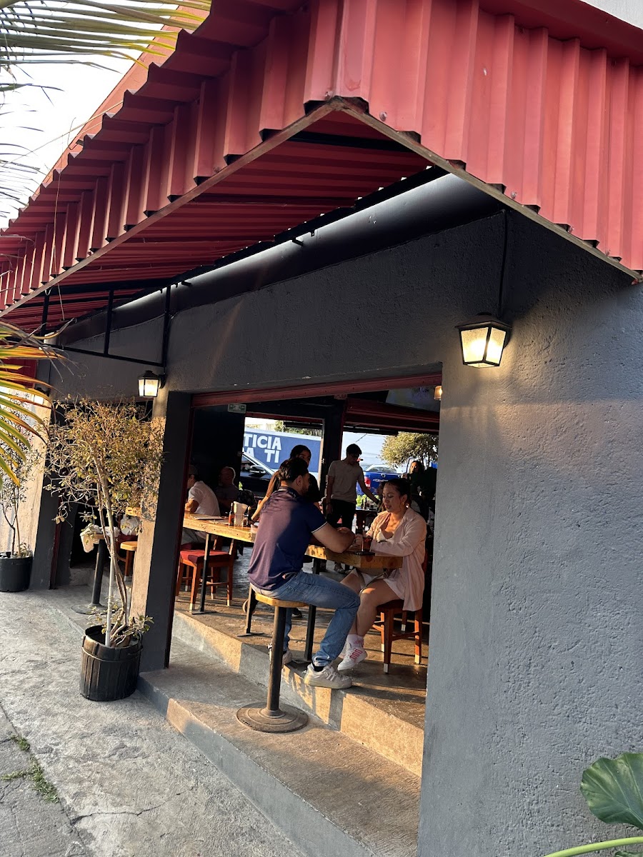 Panzón Pizzería & Trattoria
