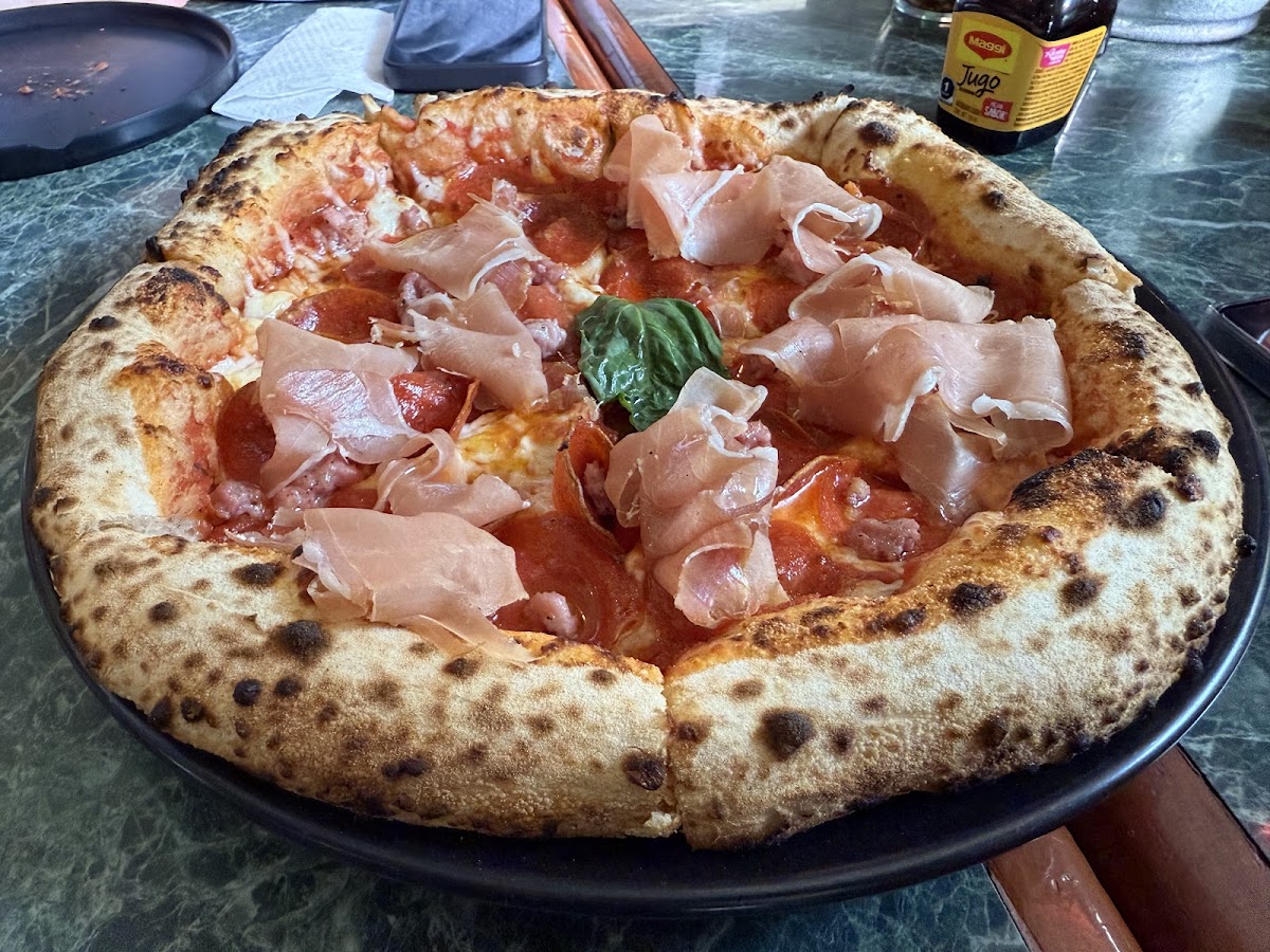 Panzón Pizzería & Trattoria Photo 4