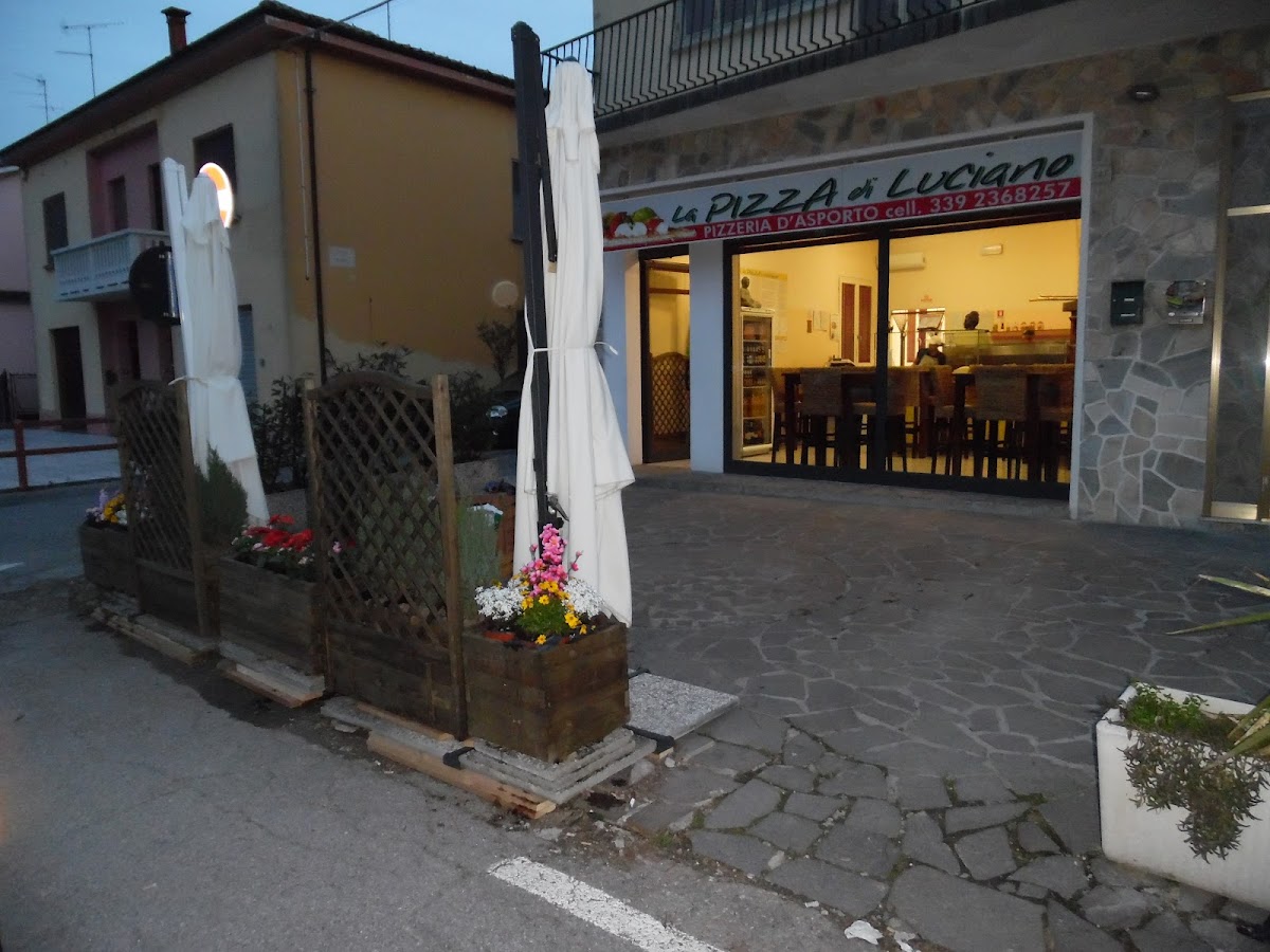 La Pizza Di Luciano Photo 4