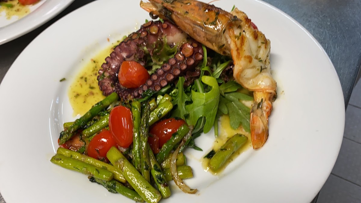 Laurenz Cafe Photo 3