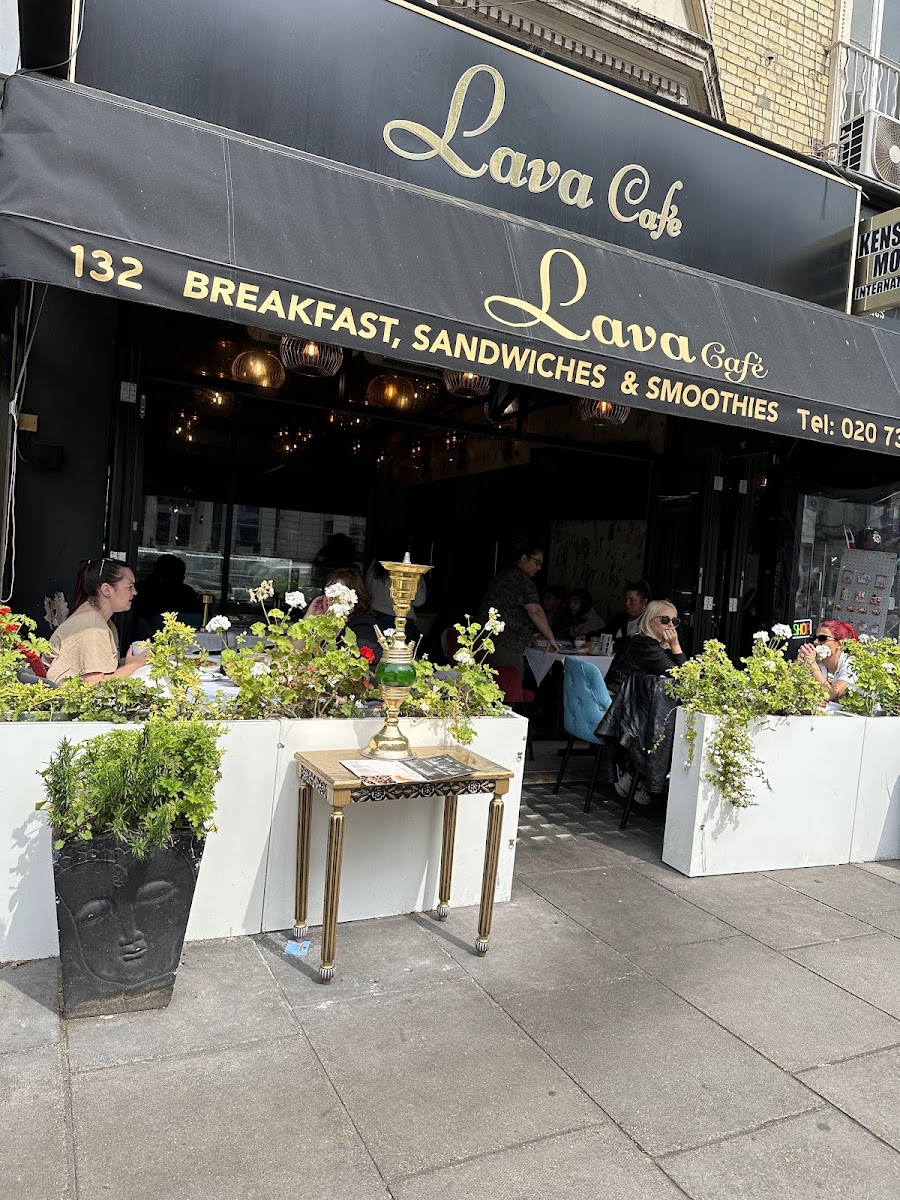Lava cafe
