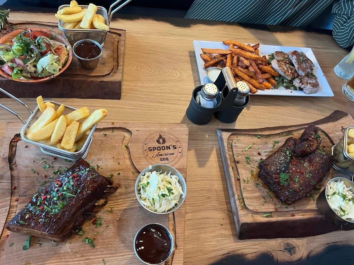 Spoon's American BBQ Photo 7