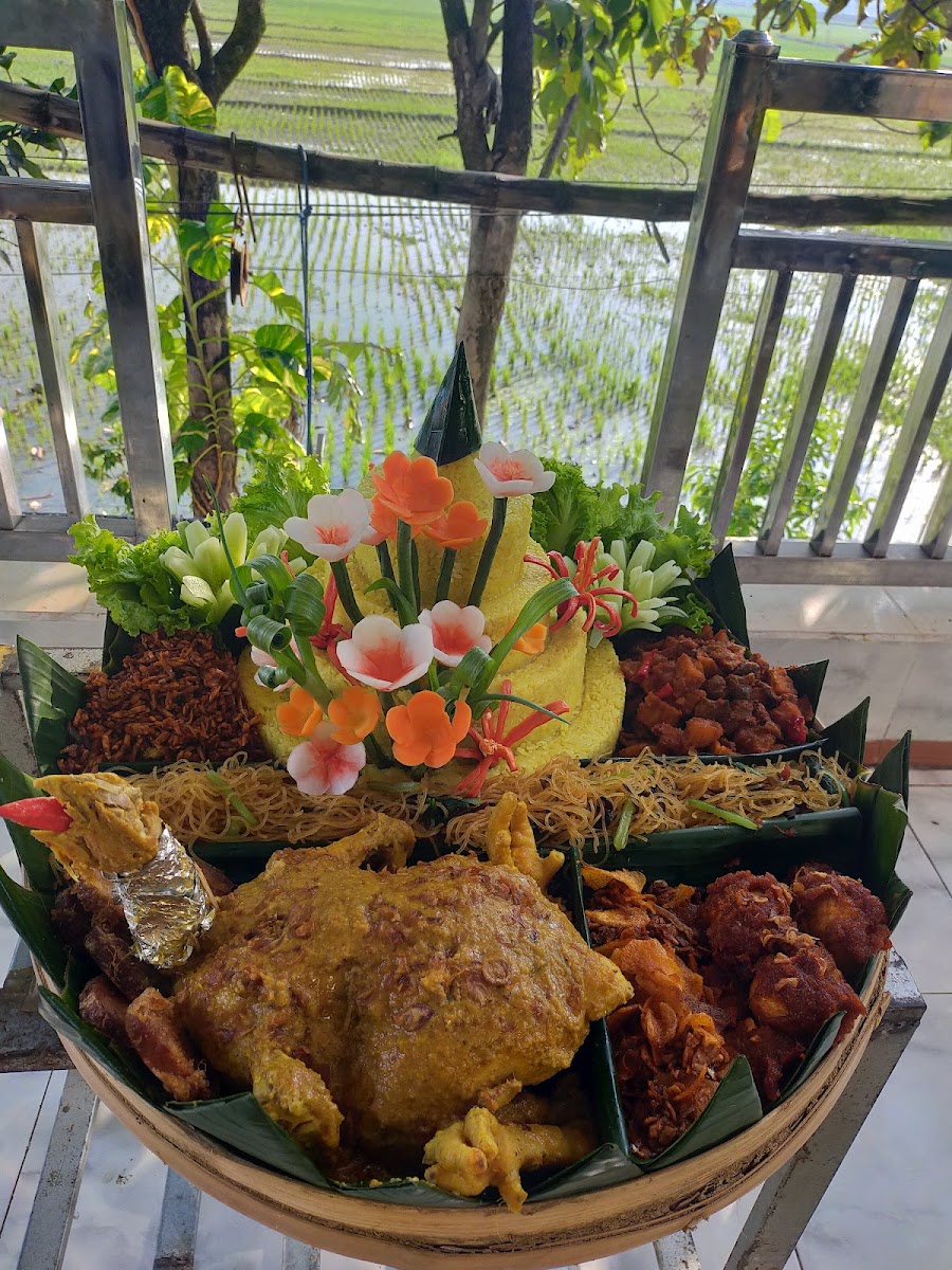 Dewi's Catering Photo 2