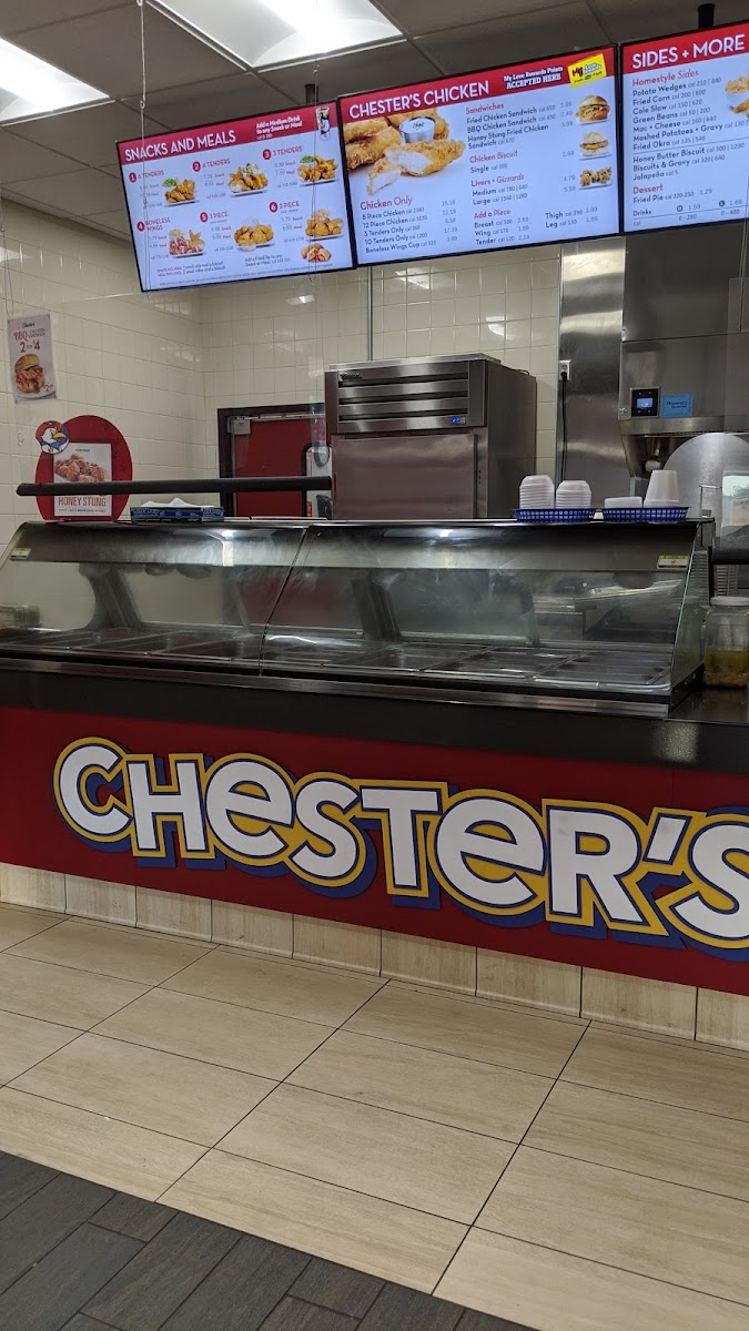 Chester's Chicken Photo 3