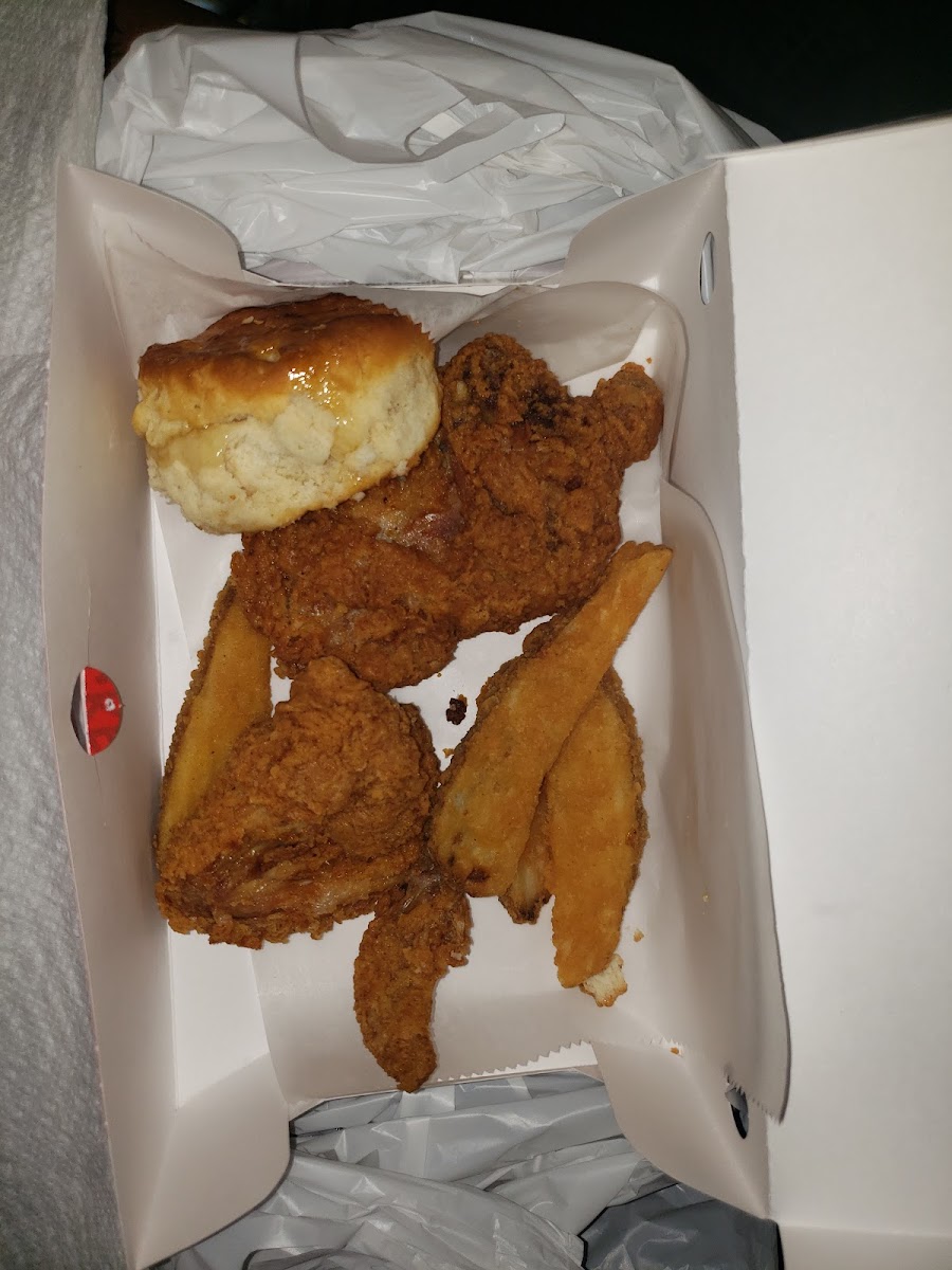 Chester's Chicken Photo 8