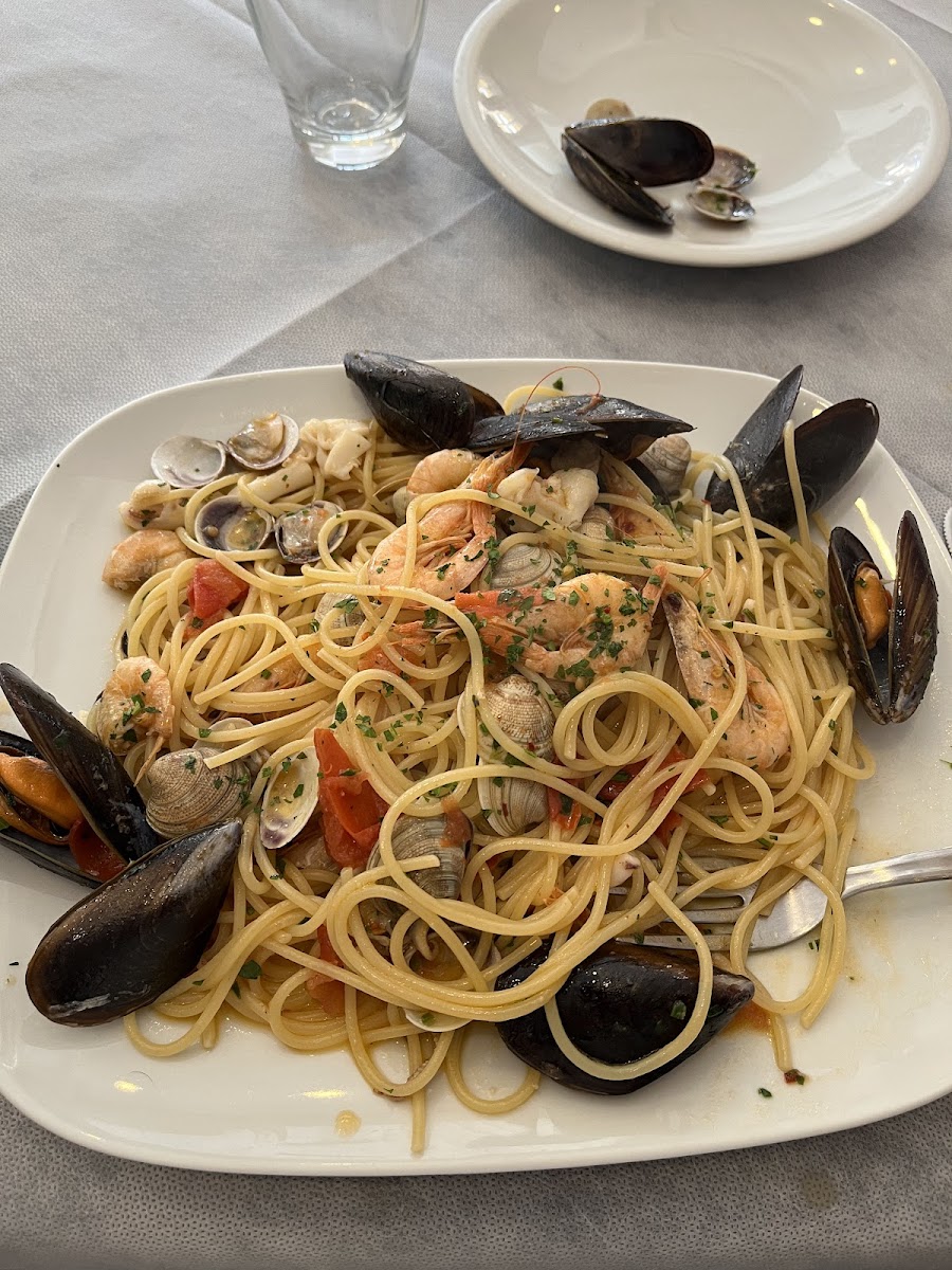 Ristorante Pizzeria Jasmine Photo 3