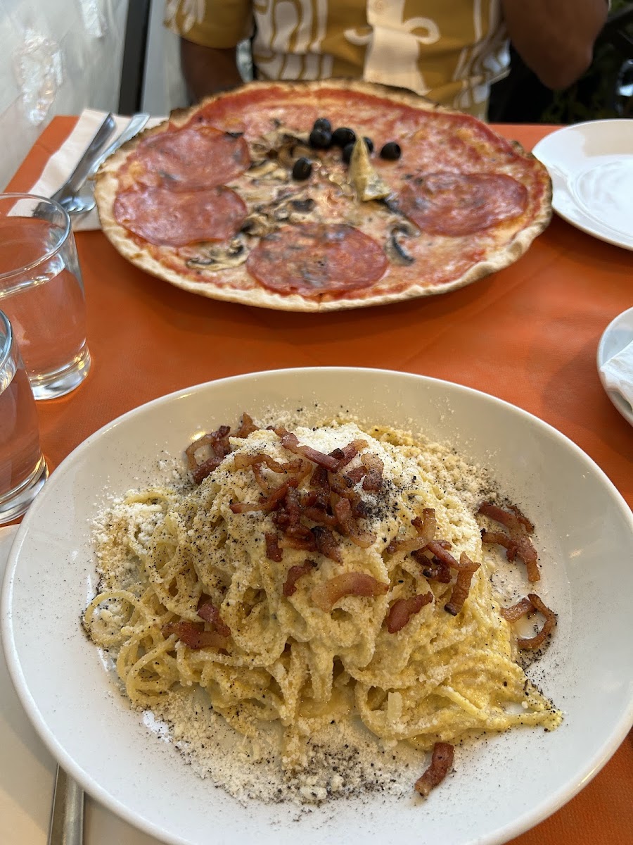 Ristorante Pizzeria Jasmine Photo 4