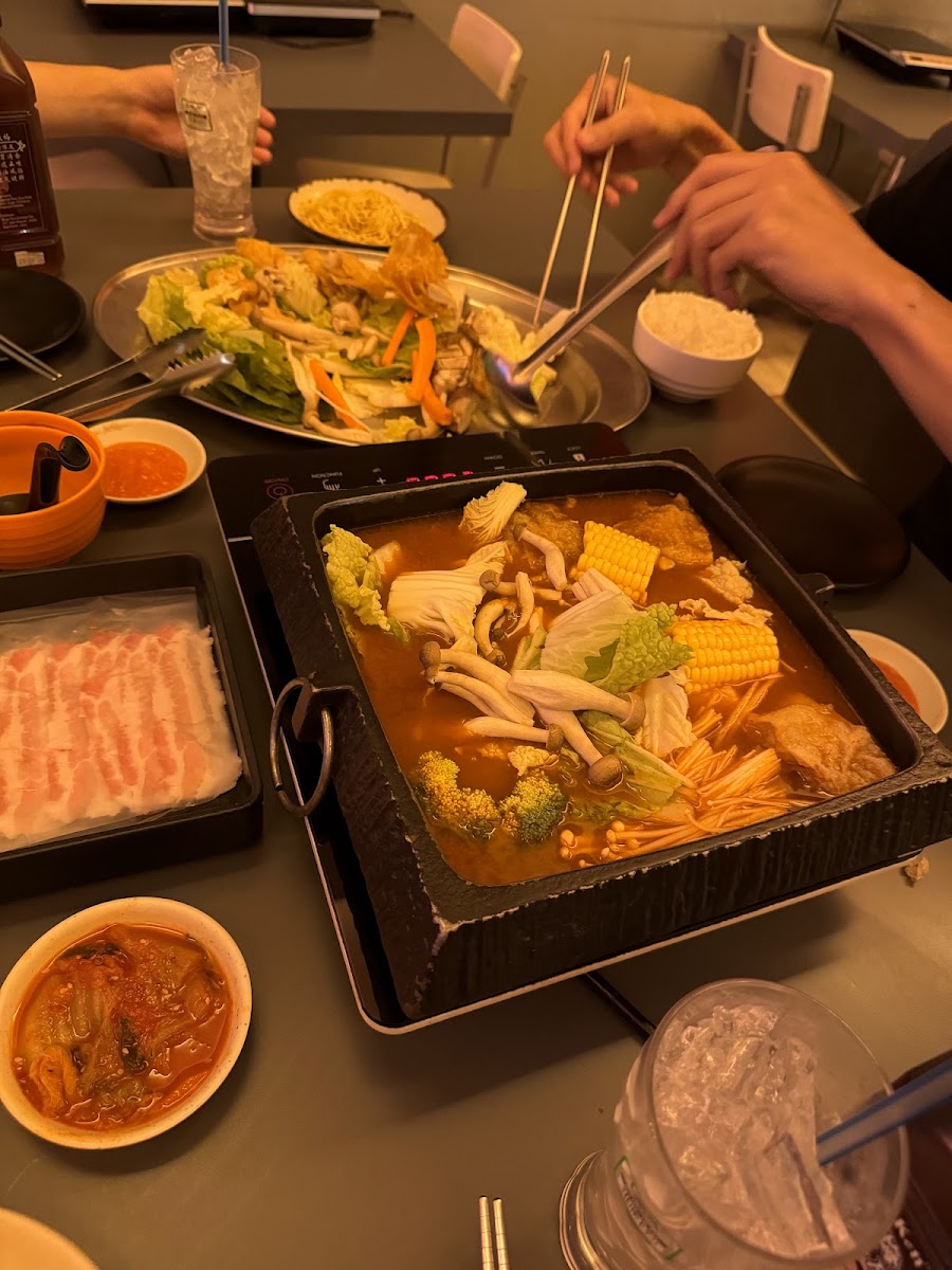 Restaurant Sukiyaki 寿喜锅烧 Photo 7
