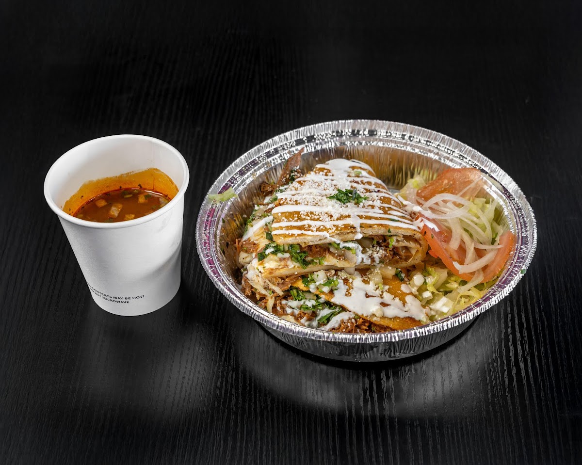 Axath's Cafe & Mexican Grill Photo 4
