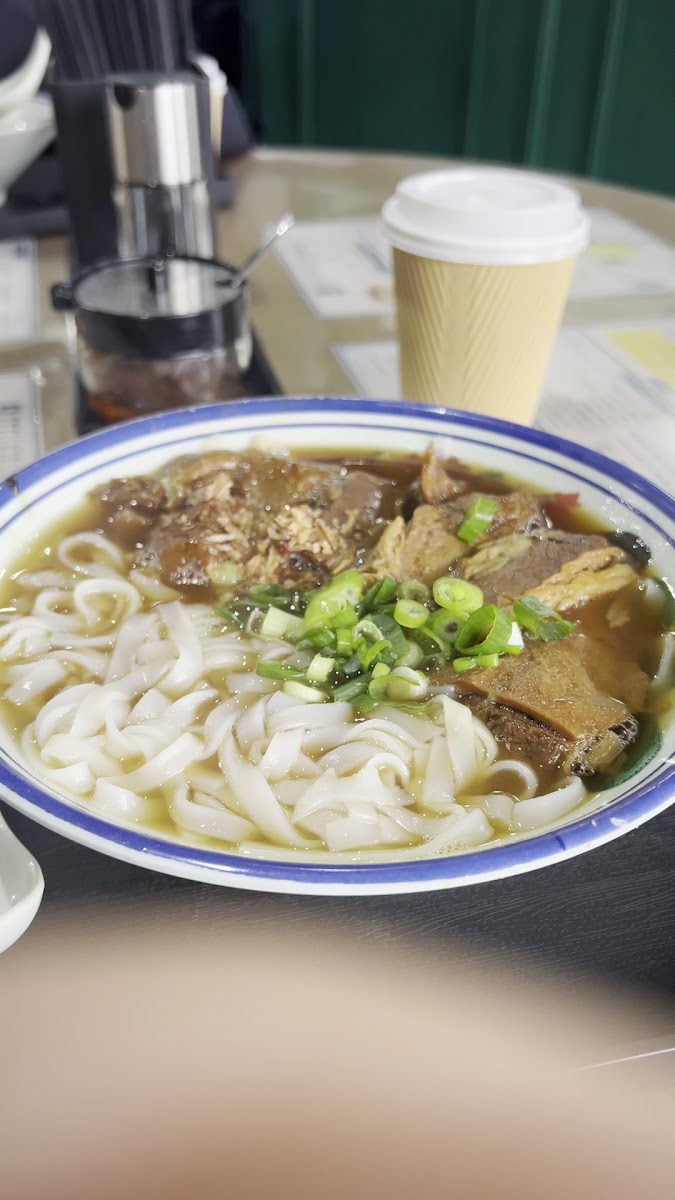 Yummy Golden Bowl 欽 Photo 2