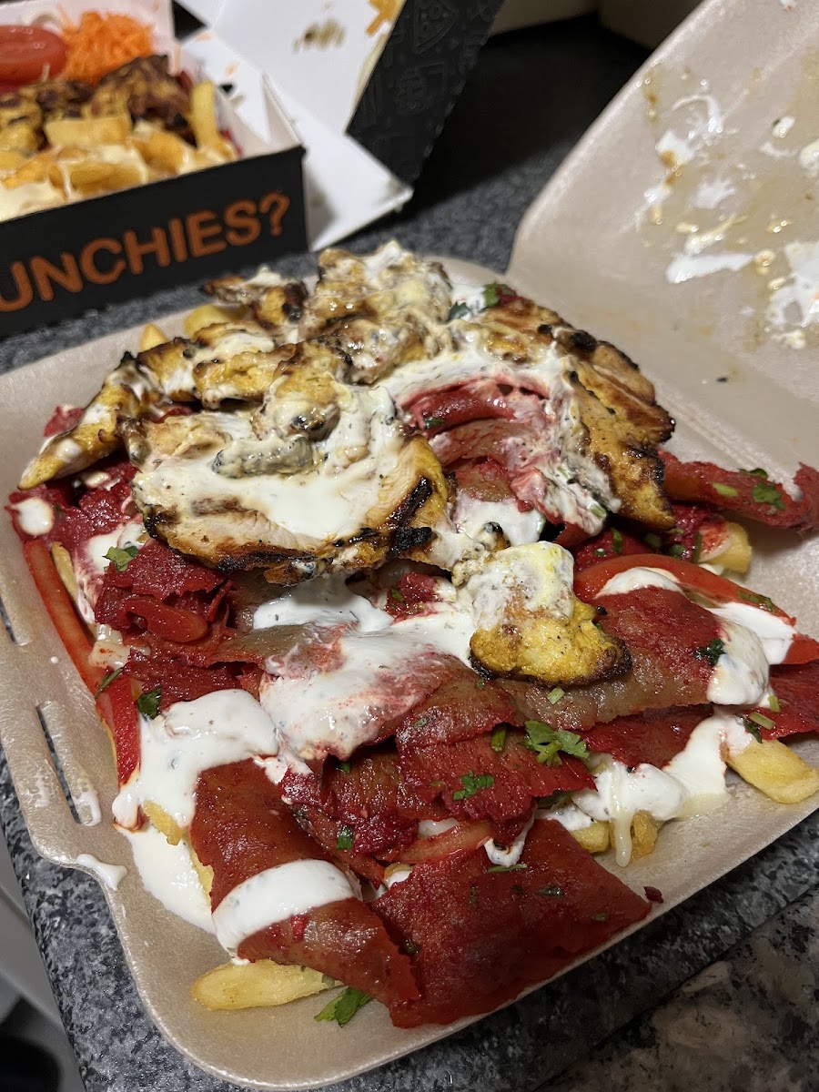 Manny's - Gipsyville Photo 4