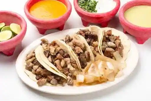 Los Tacos Parrillada - Revolución Photo 4