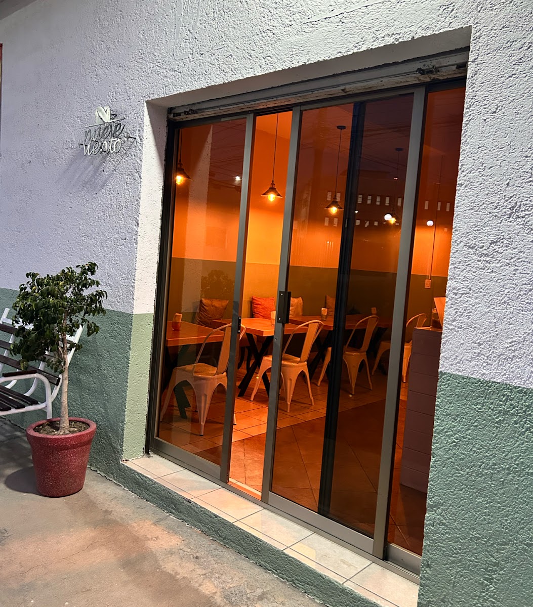 Nueve viento cafetería