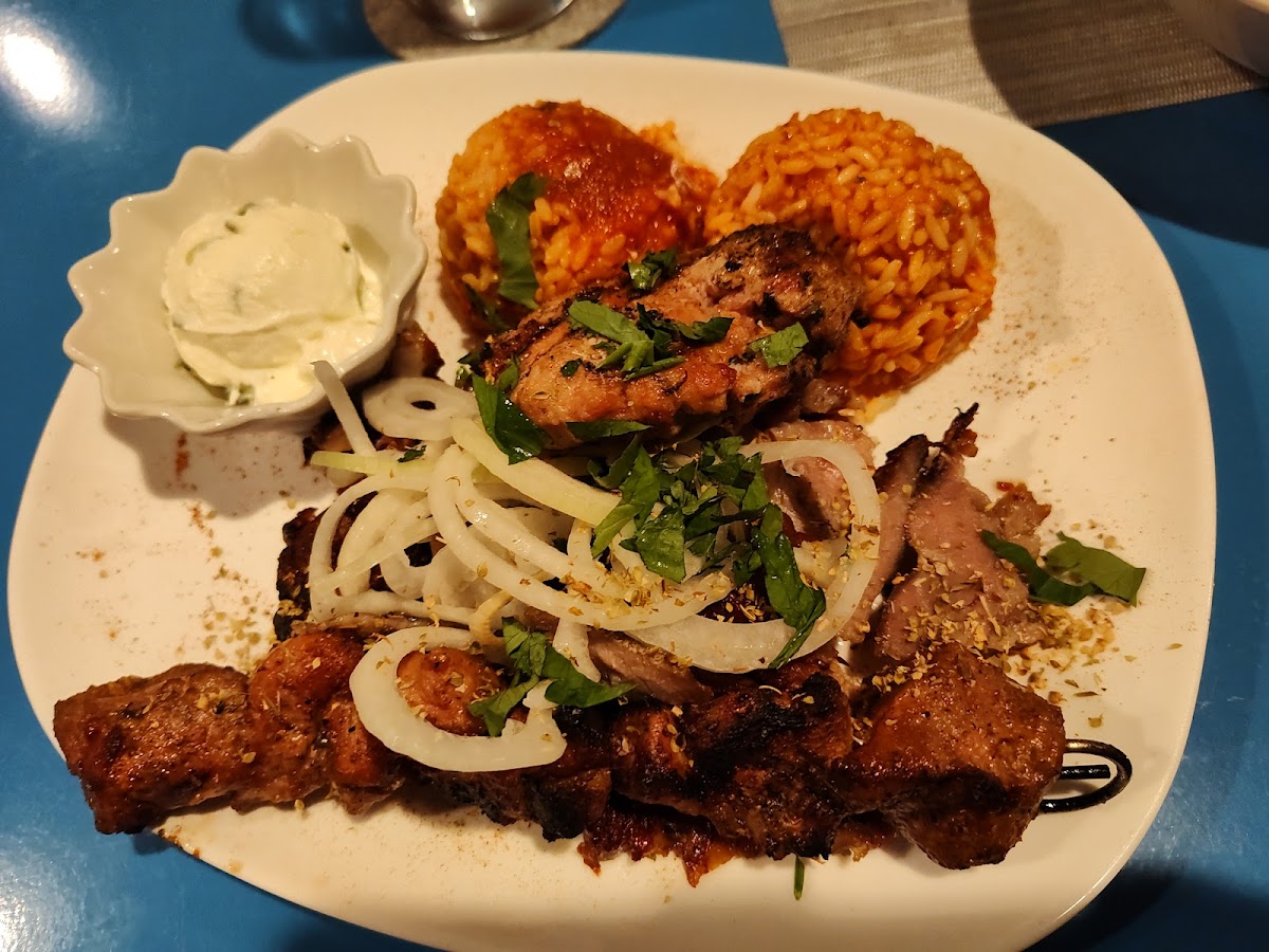 Kolpinghaus 'Griechisches Restaurant Mythos' Photo 9