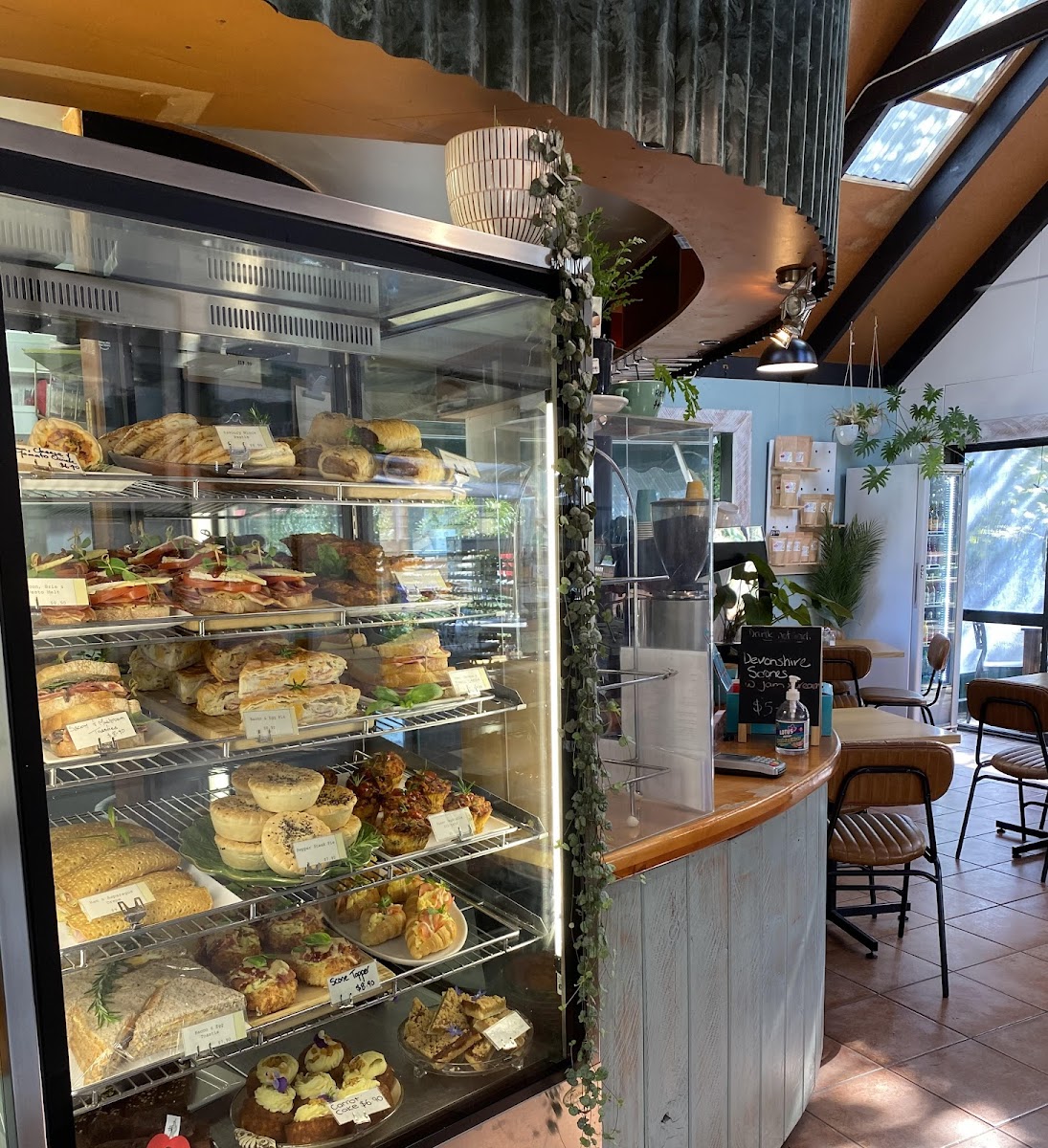 The Cafe at Harrison's Photo 3