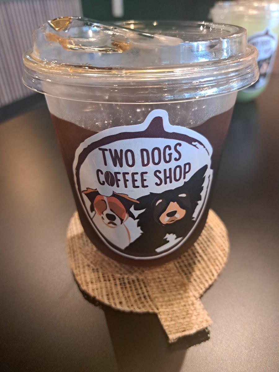 Two Dogs Coffee Shop Photo 6