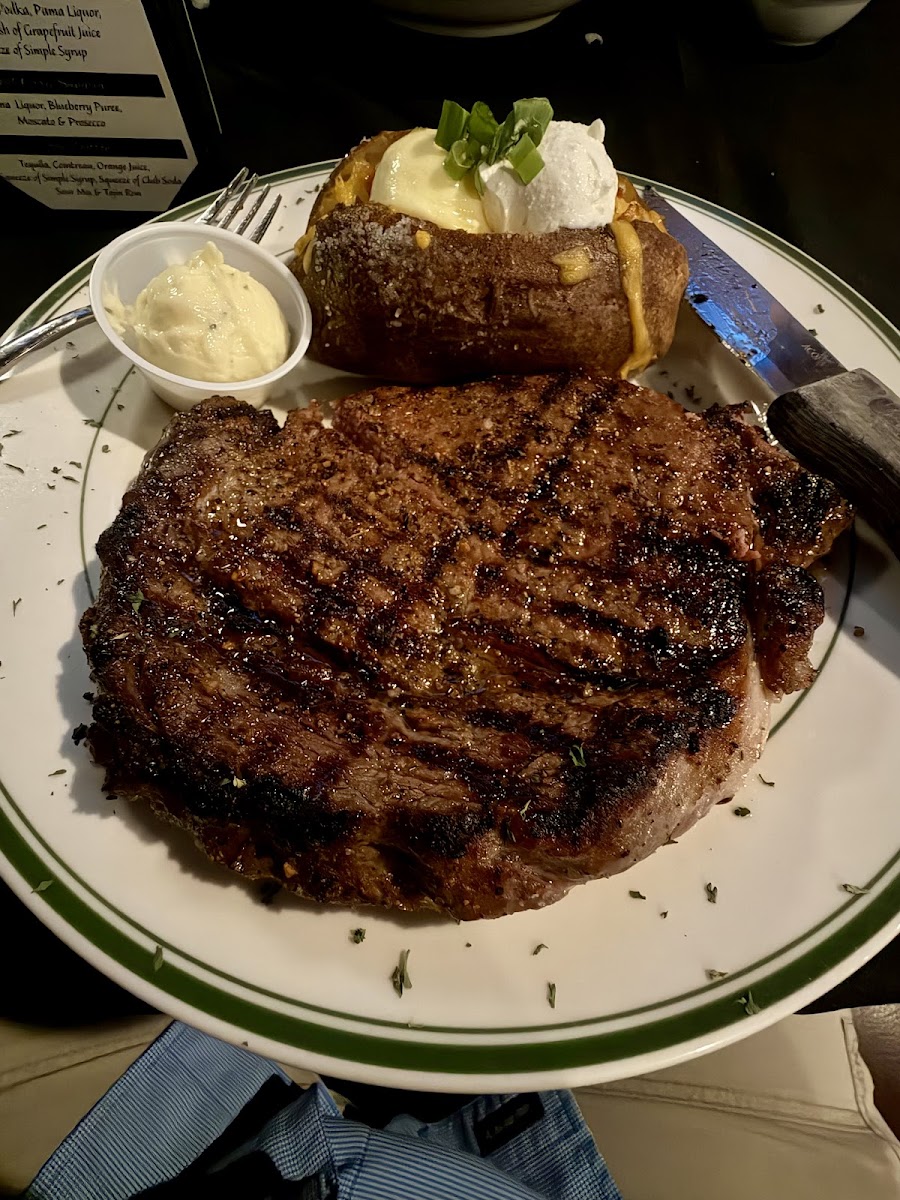 Benson’s Steakhouse Photo 3