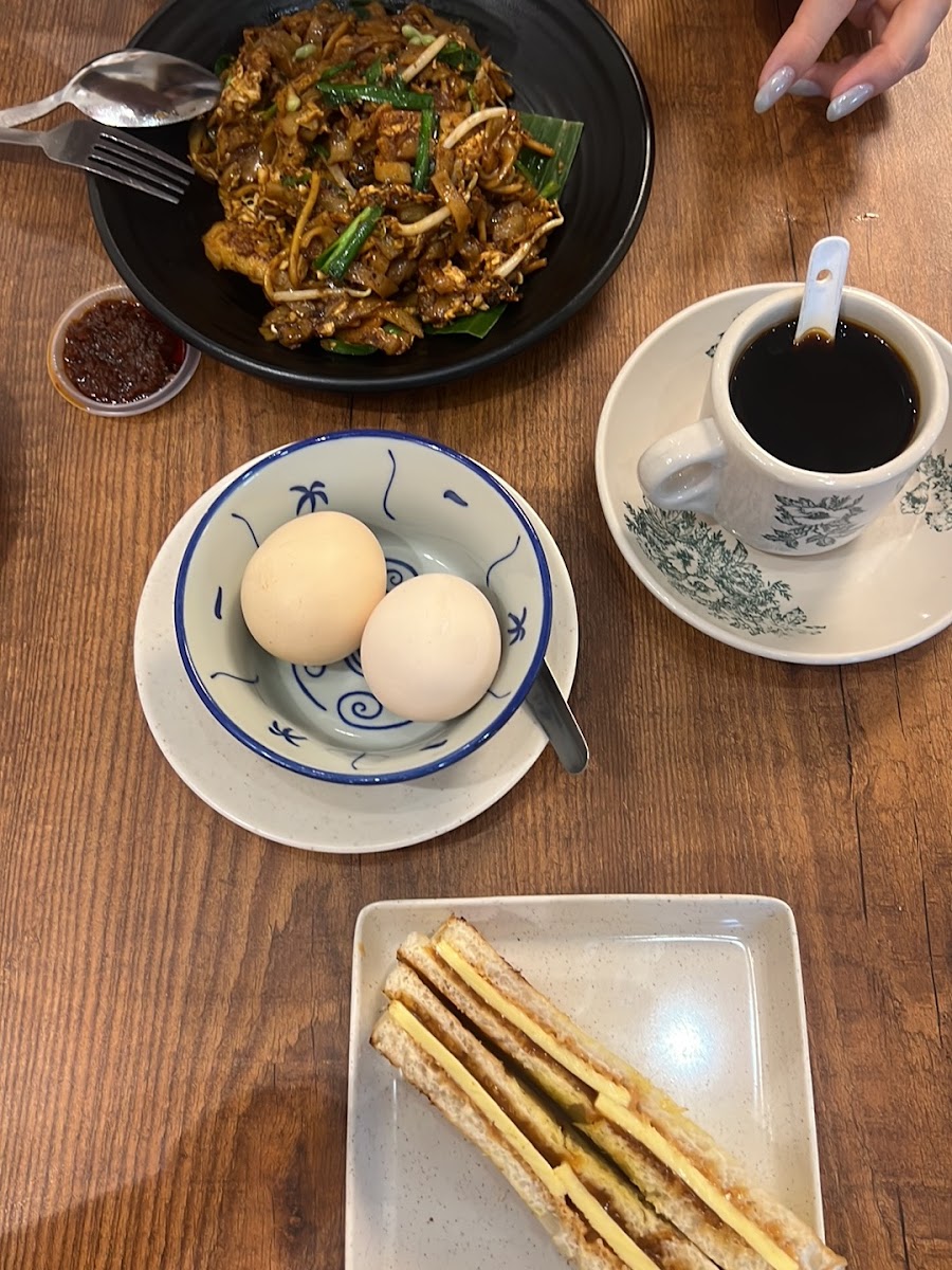 Roast & Coffee - Ecopalladium Photo 4