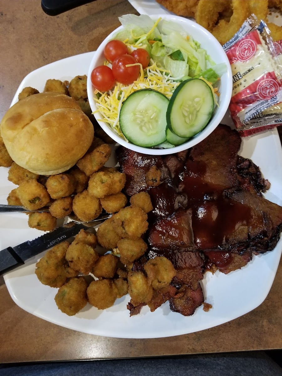 Lenape Lounge & Grill Photo 10