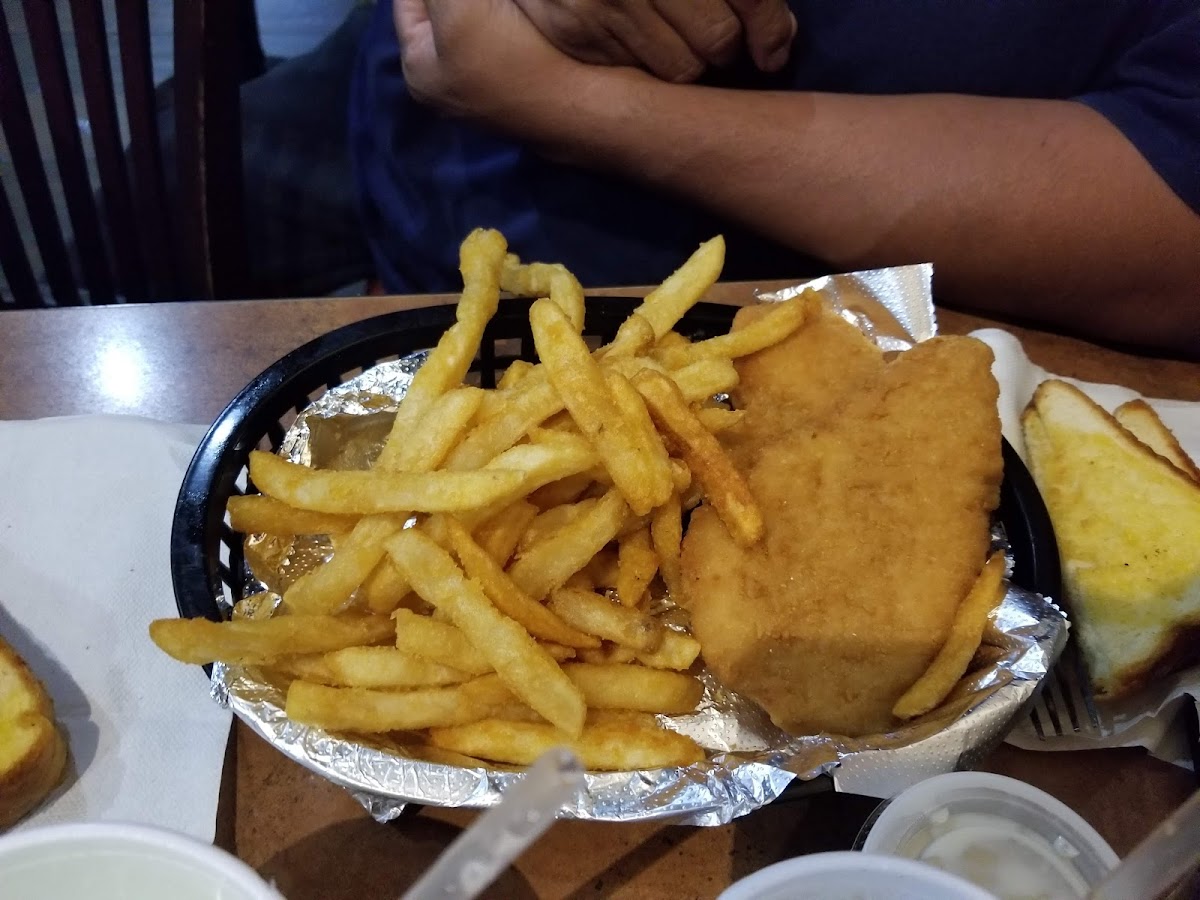 Lenape Lounge & Grill Photo 6