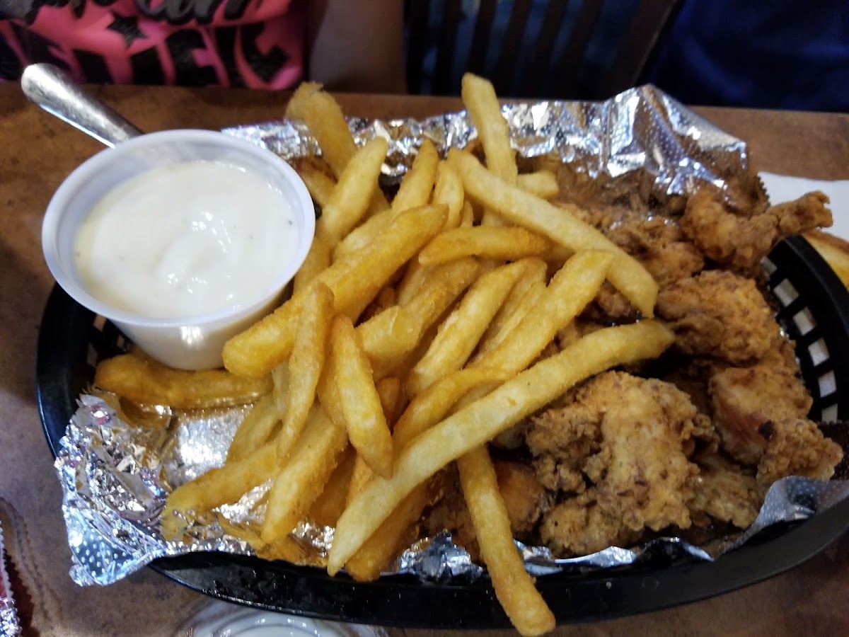 Lenape Lounge & Grill Photo 9